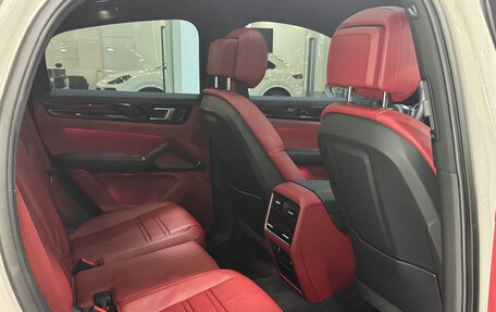 Porsche Cayenne III, 2022 год, 7 900 000 рублей, 19 фотография