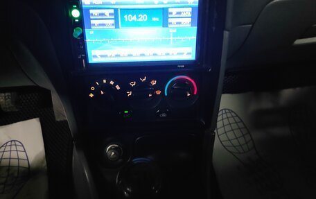 KIA Sephia II, 2001 год, 220 000 рублей, 13 фотография