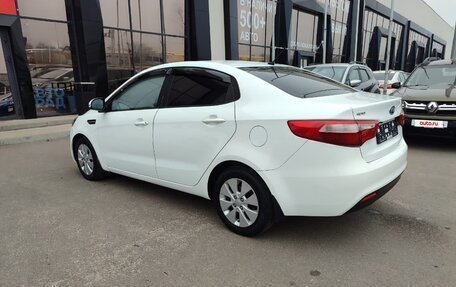 KIA Rio III рестайлинг, 2012 год, 800 000 рублей, 4 фотография