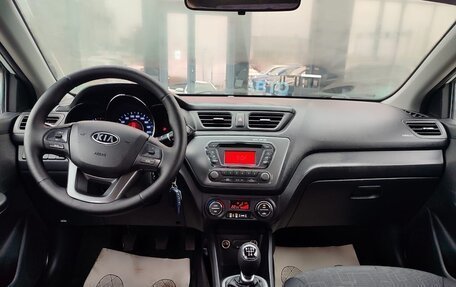 KIA Rio III рестайлинг, 2012 год, 800 000 рублей, 7 фотография