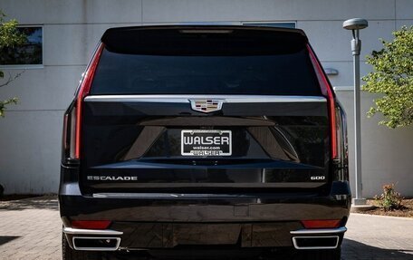 Cadillac Escalade V, 2024 год, 15 890 600 рублей, 7 фотография