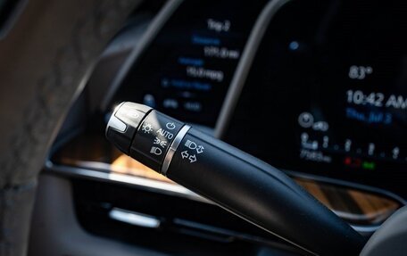 Cadillac Escalade V, 2024 год, 15 890 600 рублей, 28 фотография