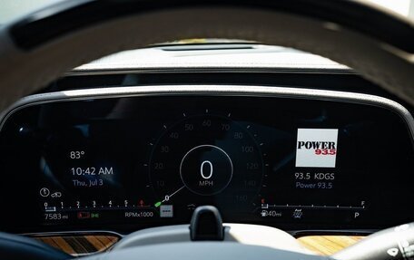 Cadillac Escalade V, 2024 год, 15 890 600 рублей, 30 фотография