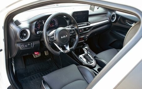 KIA Cerato IV, 2021 год, 1 735 000 рублей, 13 фотография