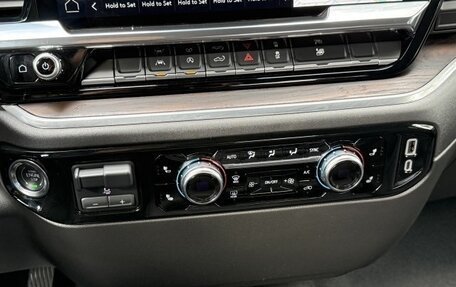 GMC Sierra, 2025 год, 105 080 рублей, 32 фотография