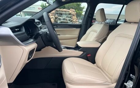 Jeep Grand Cherokee, 2025 год, 9 549 472 рублей, 10 фотография