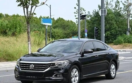 Volkswagen Passat B8 рестайлинг, 2021 год, 1 855 000 рублей, 1 фотография