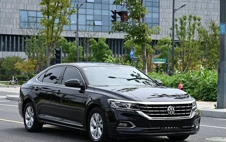 Volkswagen Passat B8 рестайлинг, 2021 год, 1 855 000 рублей, 3 фотография