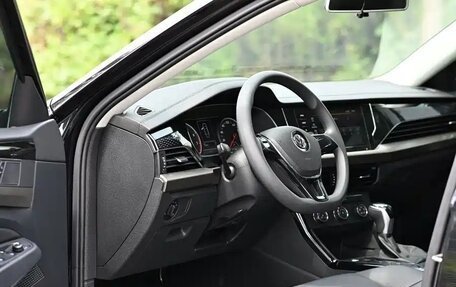 Volkswagen Passat B8 рестайлинг, 2021 год, 1 855 000 рублей, 5 фотография