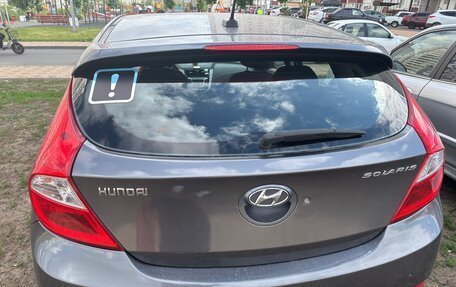 Hyundai Solaris II рестайлинг, 2011 год, 890 000 рублей, 3 фотография