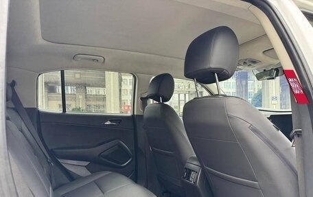 Hyundai ix35, 2022 год, 1 640 000 рублей, 10 фотография