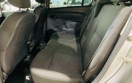 Renault Sandero II рестайлинг, 2017 год, 1 200 000 рублей, 22 фотография