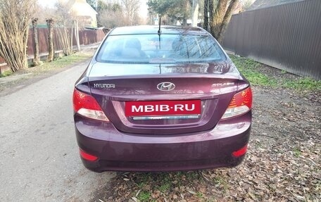 Hyundai Solaris II рестайлинг, 2011 год, 850 000 рублей, 6 фотография