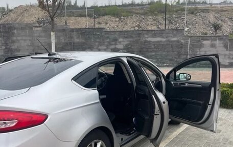 Ford Fusion (North America) II, 2017 год, 950 000 рублей, 7 фотография