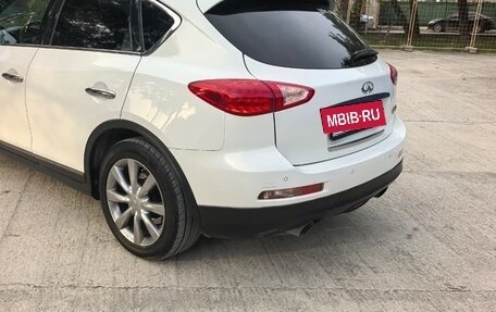 Infiniti QX50 I рестайлинг, 2014 год, 1 600 000 рублей, 7 фотография