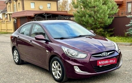 Hyundai Solaris II рестайлинг, 2011 год, 740 000 рублей, 7 фотография