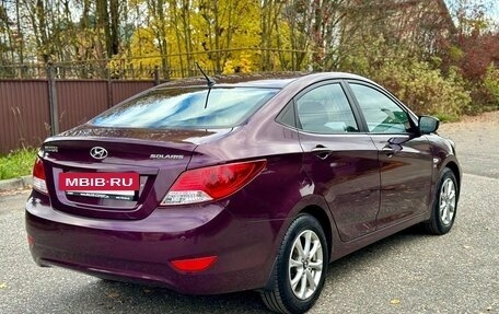 Hyundai Solaris II рестайлинг, 2011 год, 740 000 рублей, 5 фотография