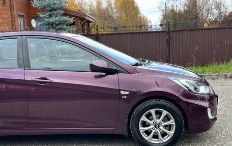 Hyundai Solaris II рестайлинг, 2011 год, 740 000 рублей, 13 фотография