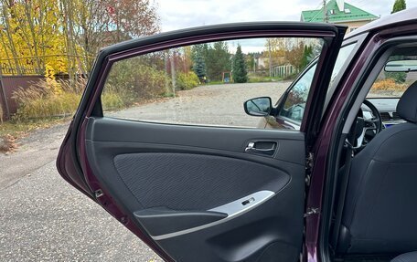 Hyundai Solaris II рестайлинг, 2011 год, 740 000 рублей, 24 фотография