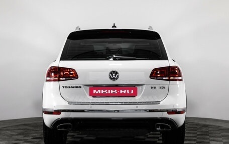 Volkswagen Touareg III, 2017 год, 2 999 000 рублей, 6 фотография