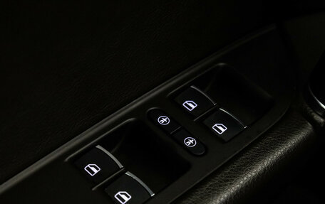 Volkswagen Touareg III, 2017 год, 2 999 000 рублей, 10 фотография