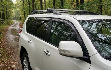 Toyota Land Cruiser Prado 150 рестайлинг 2, 2016 год, 3 329 000 рублей, 2 фотография