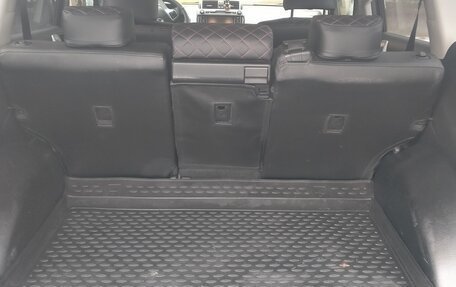 Toyota Land Cruiser Prado 150 рестайлинг 2, 2016 год, 3 329 000 рублей, 11 фотография