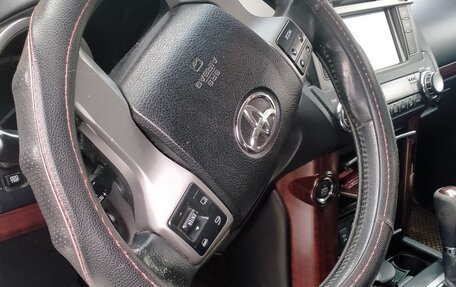 Toyota Land Cruiser Prado 150 рестайлинг 2, 2016 год, 3 329 000 рублей, 6 фотография