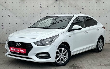 Hyundai Solaris II рестайлинг, 2017 год, 1 115 000 рублей, 1 фотография