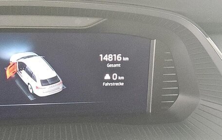 Skoda Octavia IV, 2022 год, 2 492 000 рублей, 12 фотография