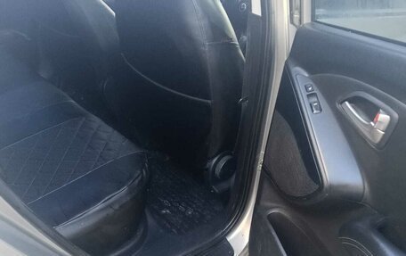 Hyundai ix35 I рестайлинг, 2010 год, 920 000 рублей, 4 фотография