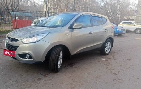 Hyundai ix35 I рестайлинг, 2010 год, 920 000 рублей, 6 фотография