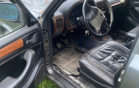 ГАЗ 3110 «Волга», 2001 год, 200 000 рублей, 5 фотография