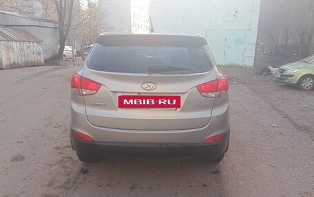 Hyundai ix35 I рестайлинг, 2010 год, 920 000 рублей, 20 фотография