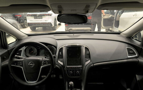 Opel Astra J, 2013 год, 1 099 000 рублей, 18 фотография