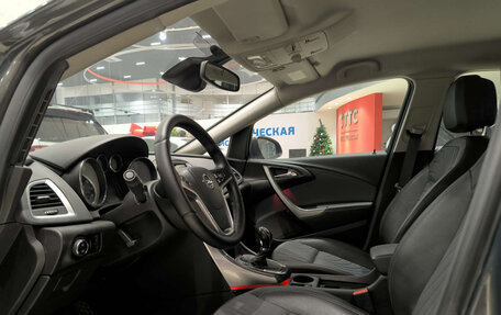 Opel Astra J, 2013 год, 1 099 000 рублей, 20 фотография