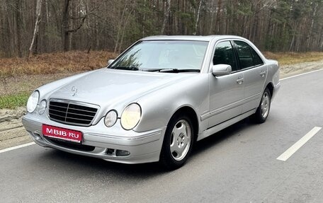 Mercedes-Benz E-Класс, 2001 год, 650 000 рублей, 1 фотография