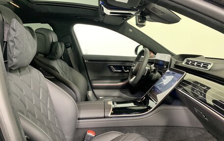 Mercedes-Benz S-Класс, 2024 год, 28 050 000 рублей, 10 фотография