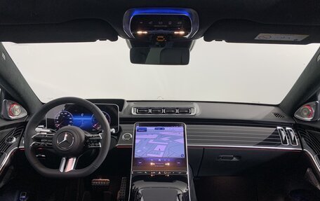 Mercedes-Benz S-Класс, 2024 год, 28 050 000 рублей, 17 фотография