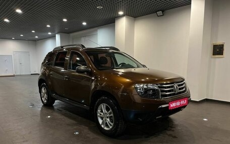Renault Duster I рестайлинг, 2014 год, 800 000 рублей, 1 фотография