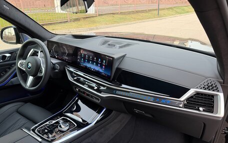 BMW X7, 2025 год, 18 225 000 рублей, 13 фотография