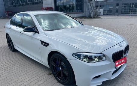 BMW 5 серия, 2016 год, 2 799 999 рублей, 2 фотография