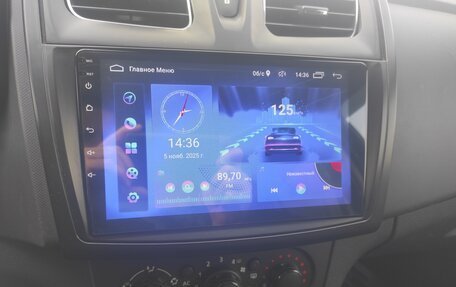 Renault Logan II, 2014 год, 725 000 рублей, 9 фотография