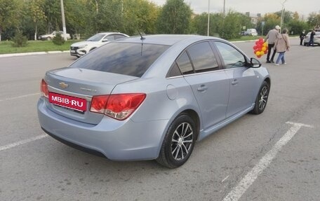 Chevrolet Cruze II, 2011 год, 830 000 рублей, 11 фотография