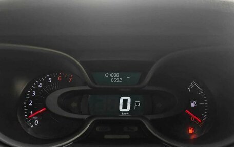 Renault Kaptur I рестайлинг, 2018 год, 1 320 000 рублей, 13 фотография