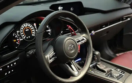 Mazda 3, 2023 год, 2 047 000 рублей, 10 фотография