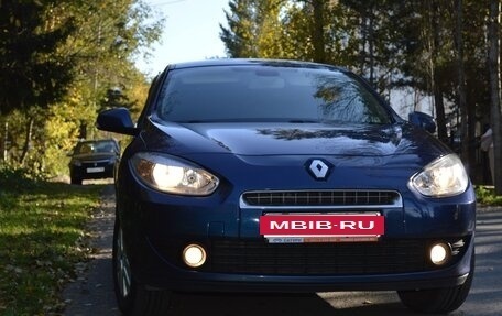 Renault Fluence I, 2012 год, 750 000 рублей, 2 фотография