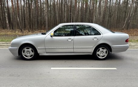 Mercedes-Benz E-Класс, 2001 год, 650 000 рублей, 2 фотография