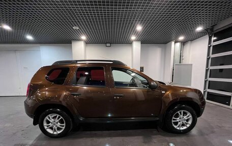 Renault Duster I рестайлинг, 2014 год, 800 000 рублей, 2 фотография