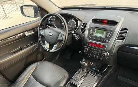 KIA Sorento II рестайлинг, 2014 год, 1 997 000 рублей, 32 фотография